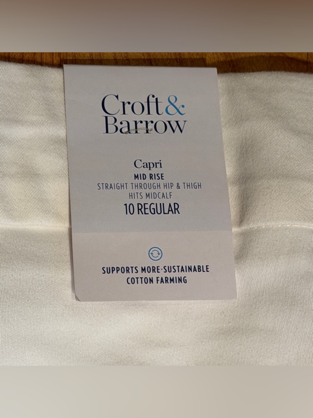 NWT Croft & Barrow Women’s Mid-Rise Elastic Waist White Capri Pants Size 10 - Picture 10 of 11